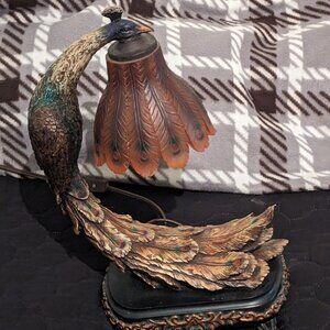 Antique Vintage 1920 Victorian Table Top Lamp Light Peacock